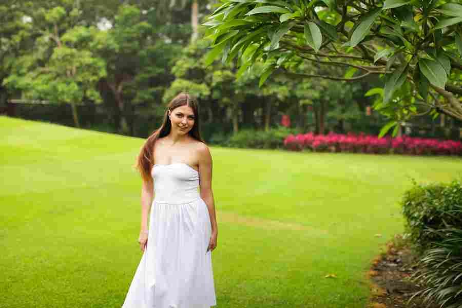 Garden Party Dress 1